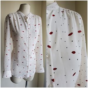 Lips blouse